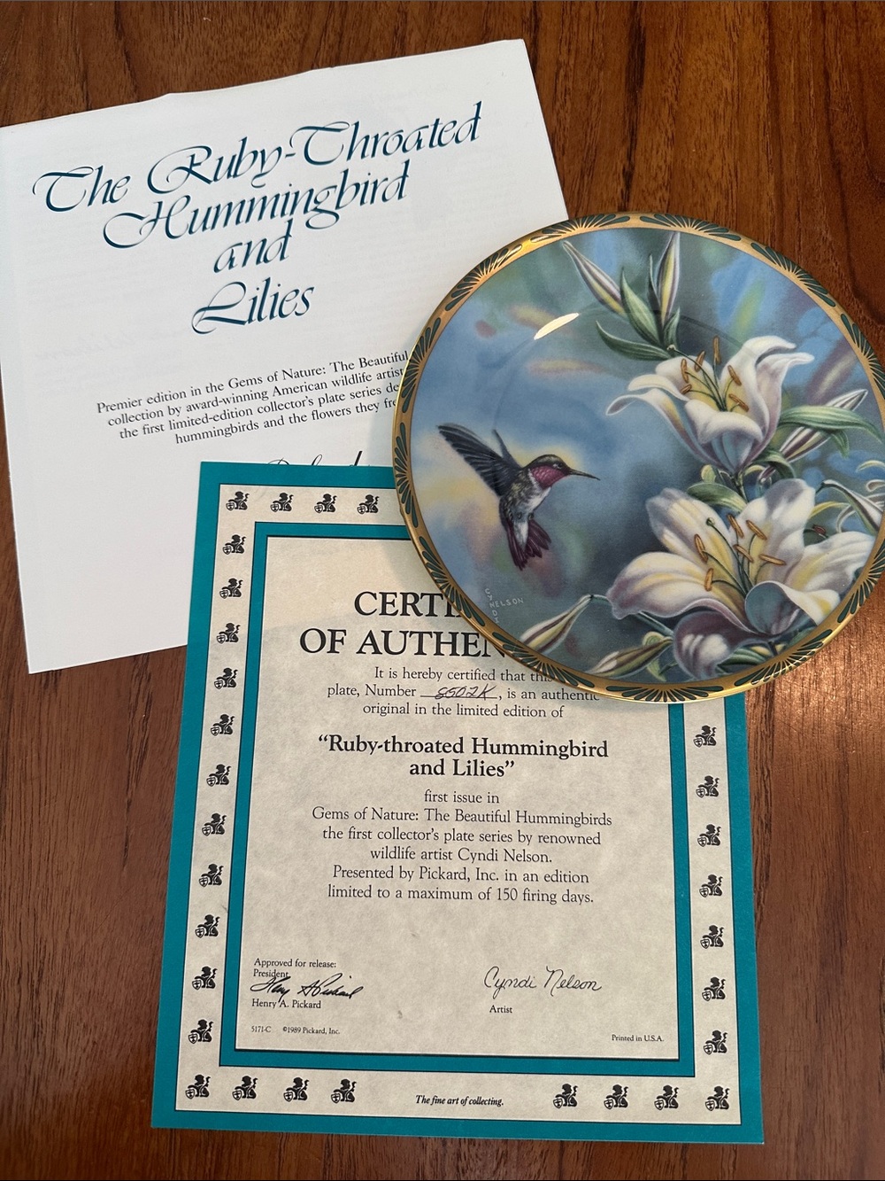 Pickarda Collectible Decorative Plate -RubyThroated Hummingbird and Lilies